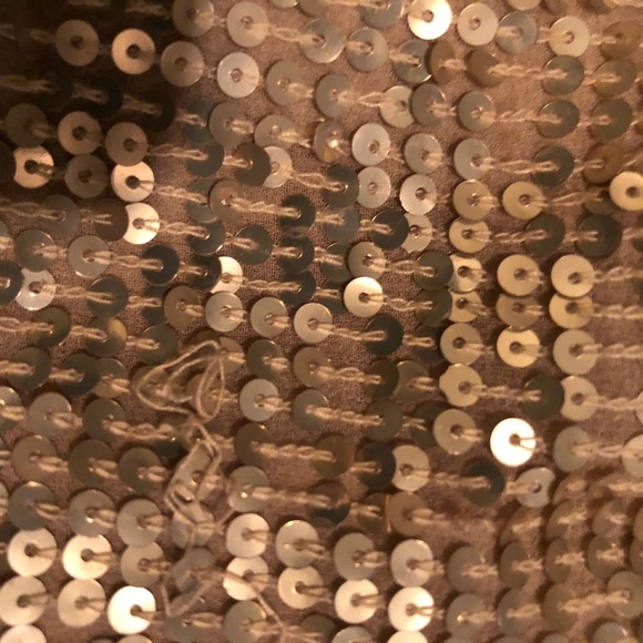 Anne Klein  small flowy gold sequin lined camisole/tank double V-neck zip back - Picture 12 of 14